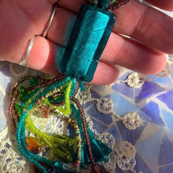 Glass-Bead Lariat Necklace - Picture 4 of 9